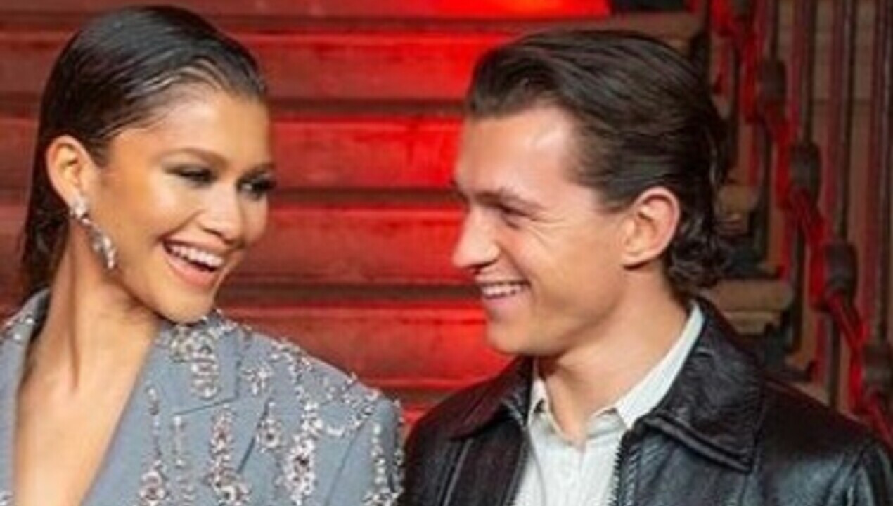 Tom Holland revela como sua namorada Zendaya o ajudou a se acalmar no set de Homem Aranha: Sem Volta Para Casa