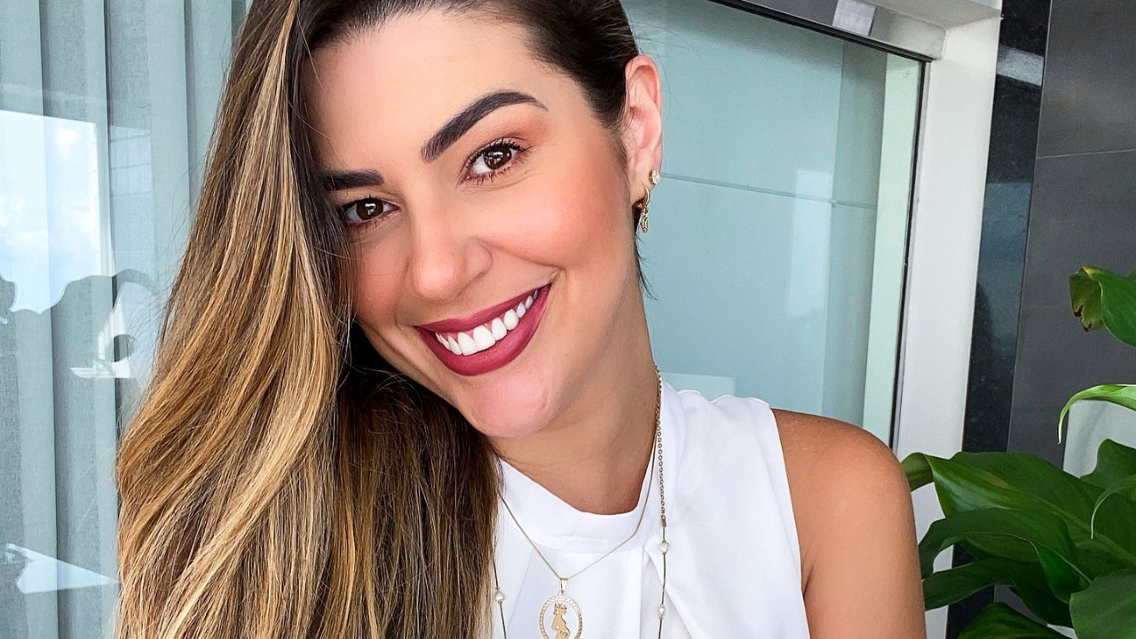 Após o nascimento da filha, Vivian Amorim fala sobre a bolsa ter estourado