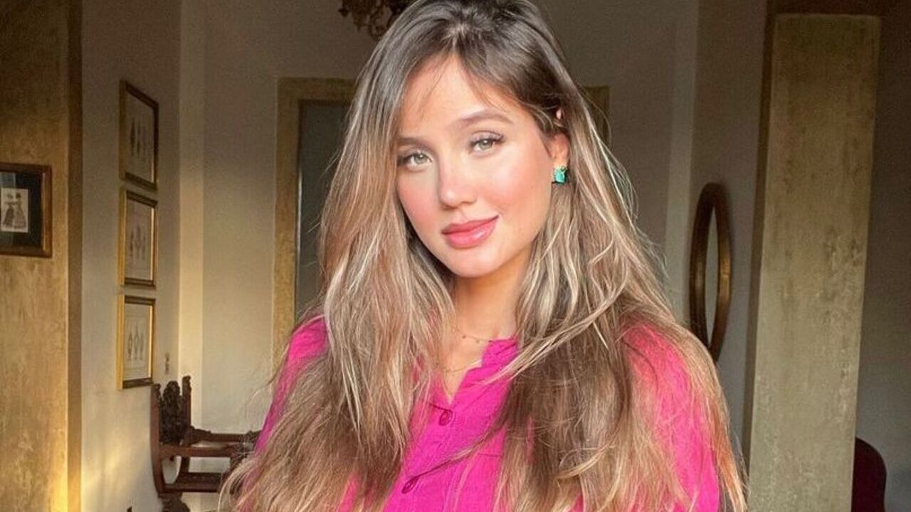 Biah Rodrigues surge deslumbrante em novo clique: ”Quando a mamãe se arruma”