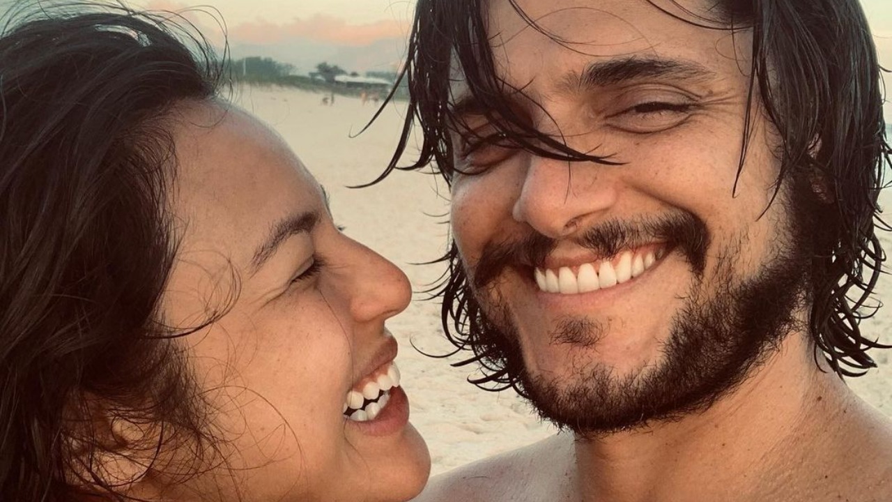 Após dar à luz, Yanna Lavigne escreve carta aberta para o marido, Bruno Gissoni: ”Eu vou com você até o fim”