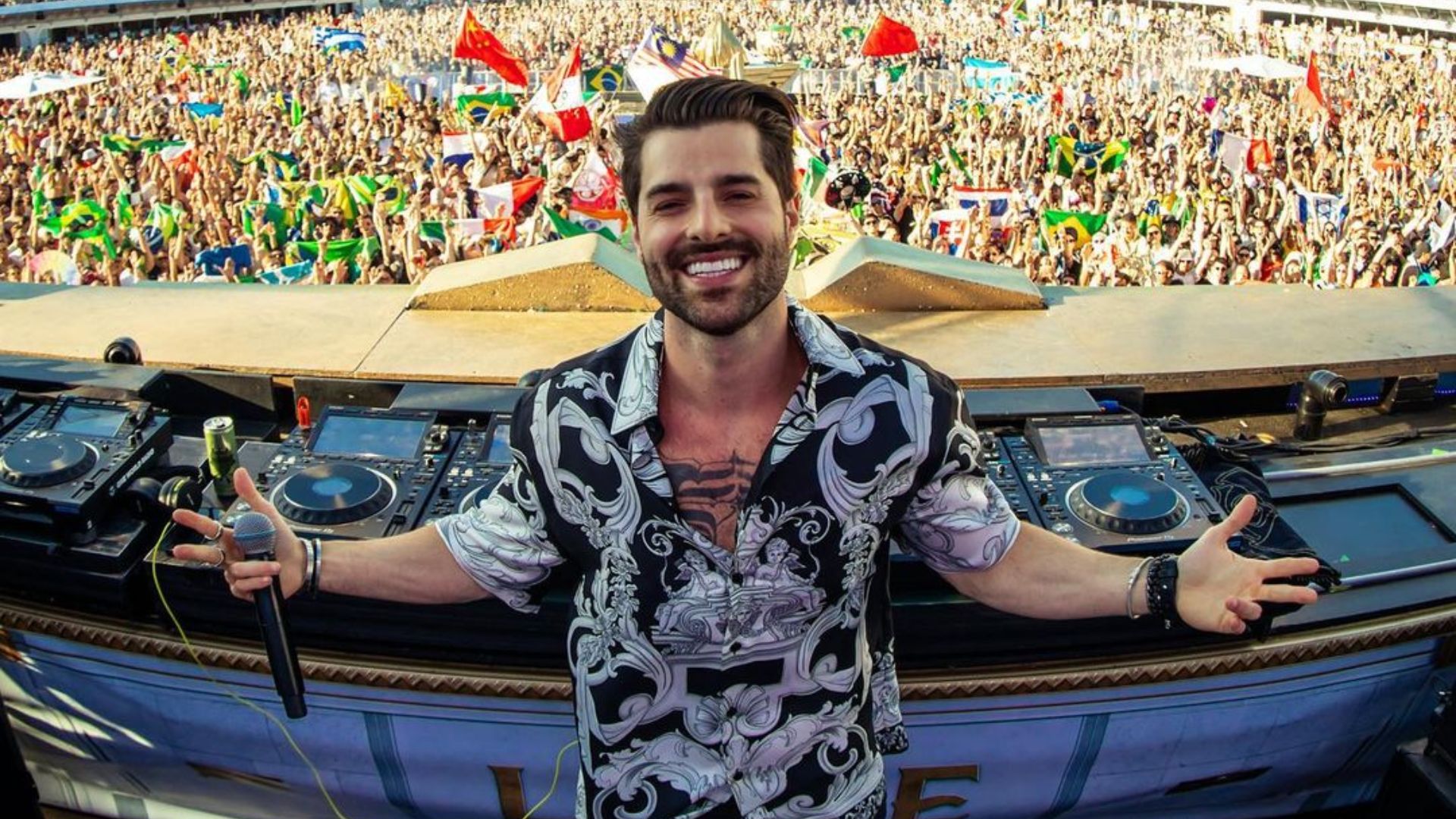 Alok fala sobre se apresentar no festival Tomorrowland: “Paixão que se transforma dentro de mim”
