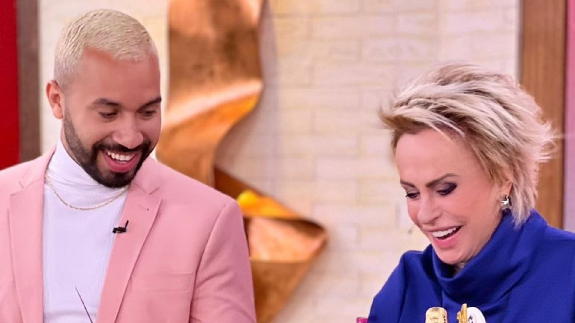 Ana Maria Braga celebra o aniversário de Gil de Vigor: ”Viva a cachorrada”