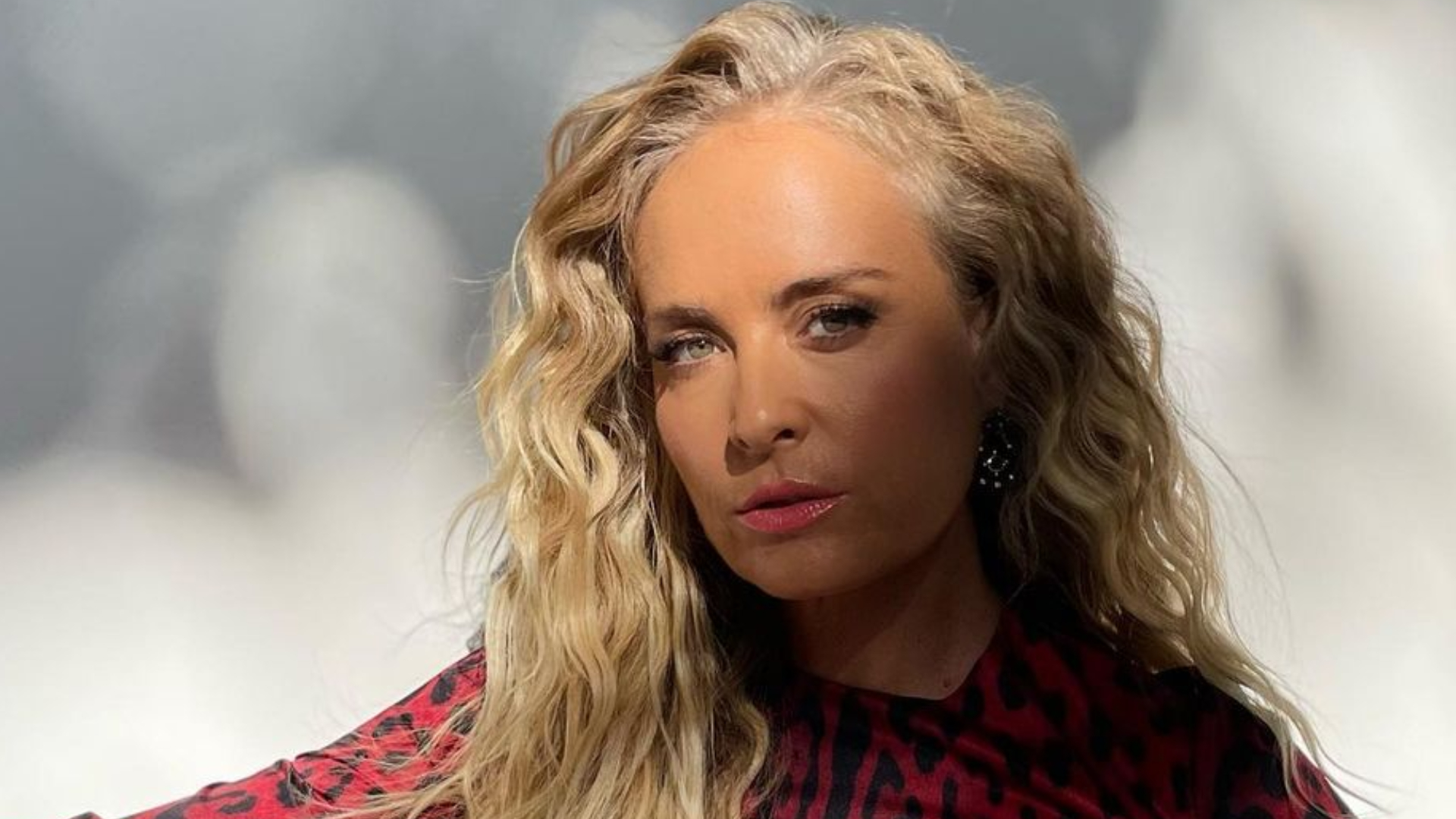 Angelica resgata vídeos da família esquiando na França