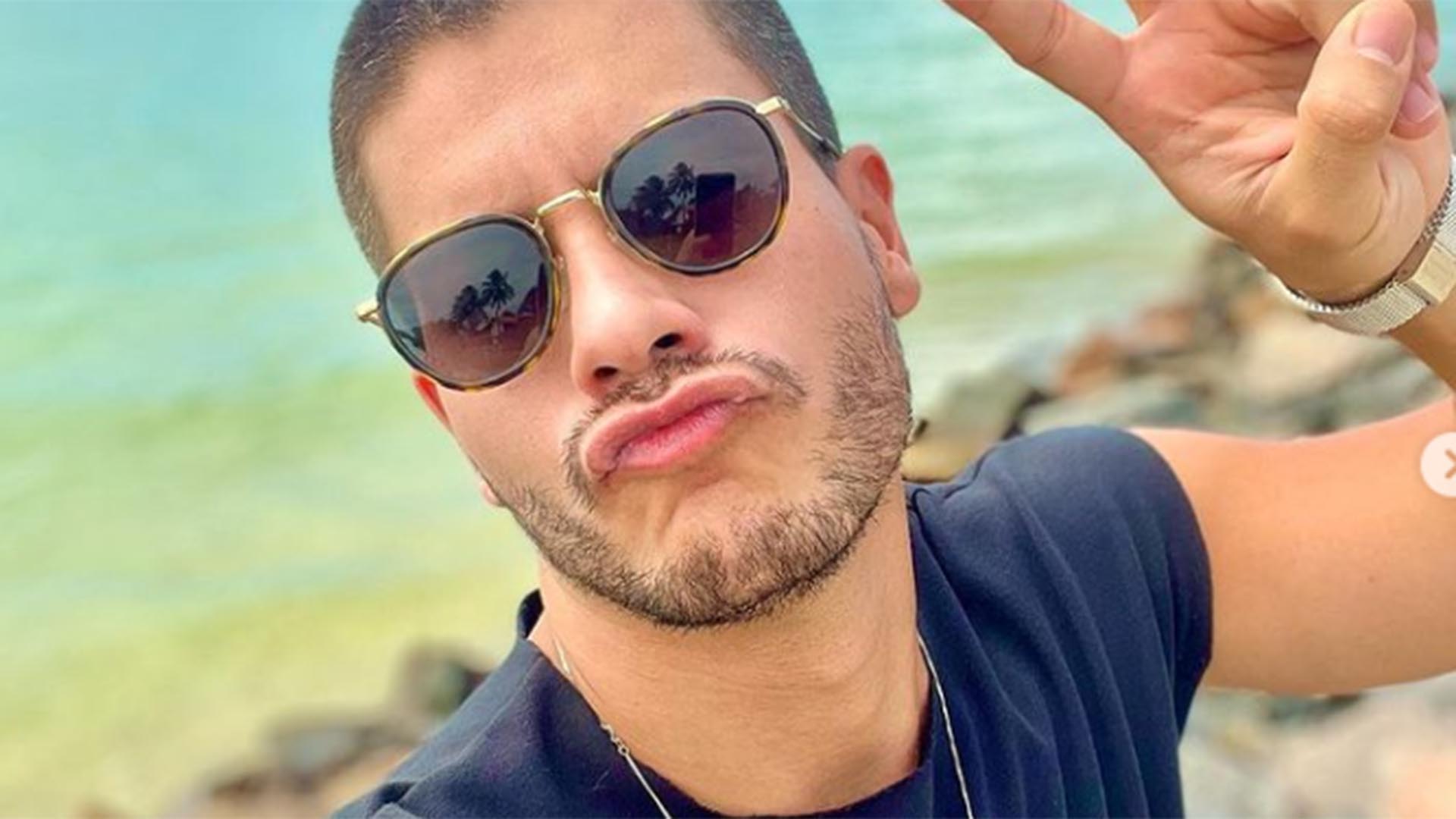 Arthur Aguiar defende participação de Jade Picon na novela Travessia