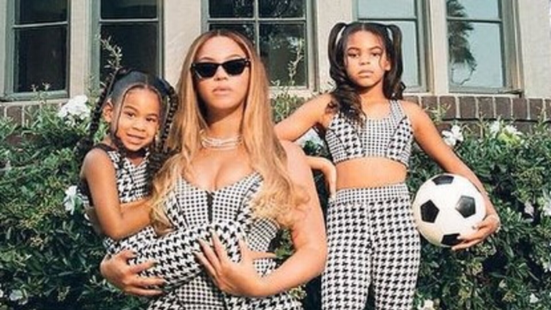 Filhas de Beyoncé tiveram discussão engraçada por conta de look