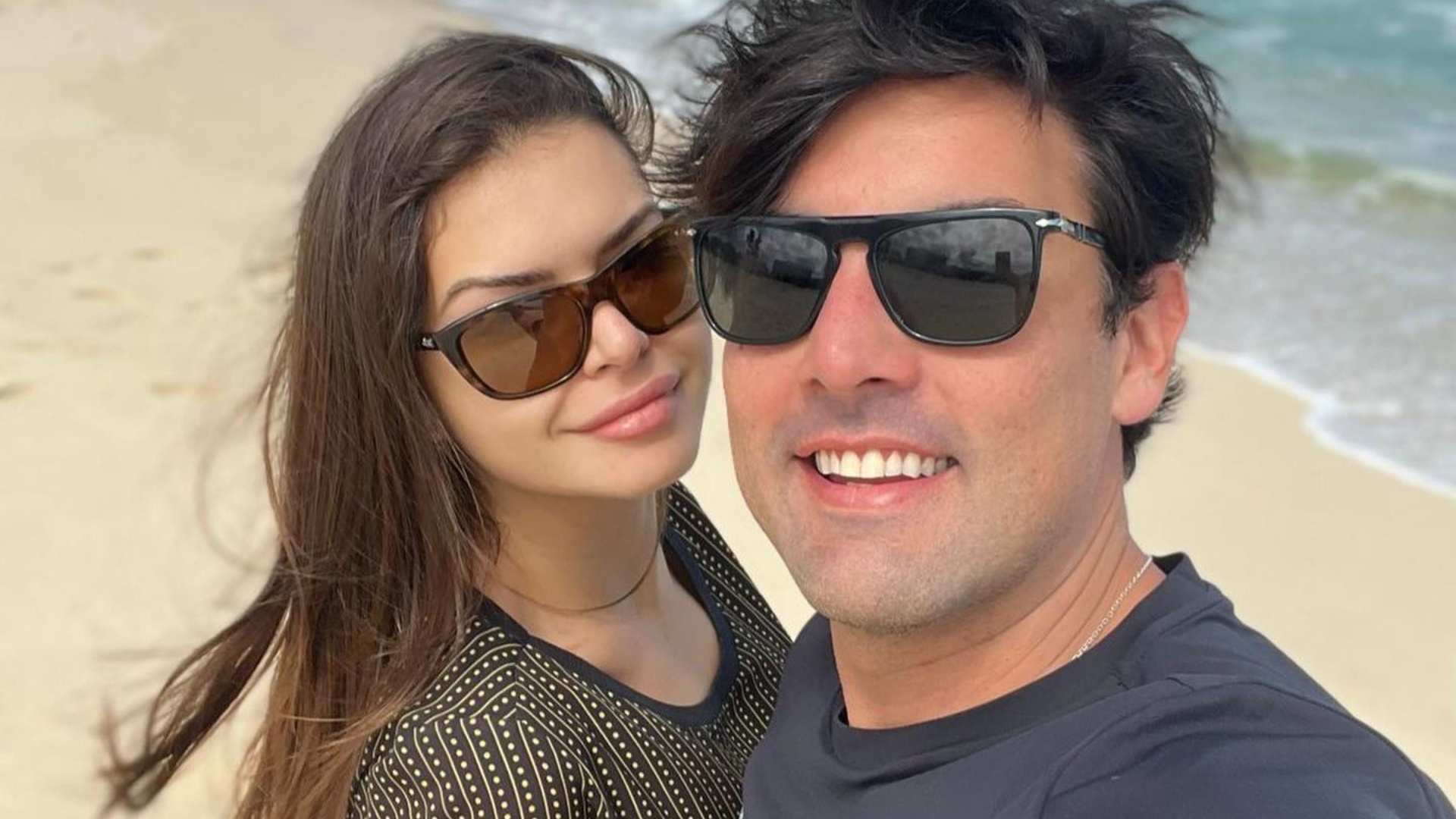Bruno de Luca posta fotos criativas ao lado da noiva grávida, Sthéfany Vidal