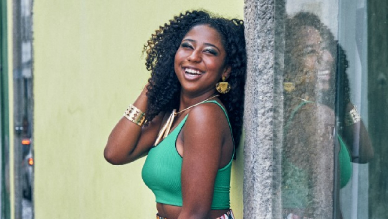 Ex-The Voice Kids, Carol Roberto, entra para o elenco de Marrom, o Musical