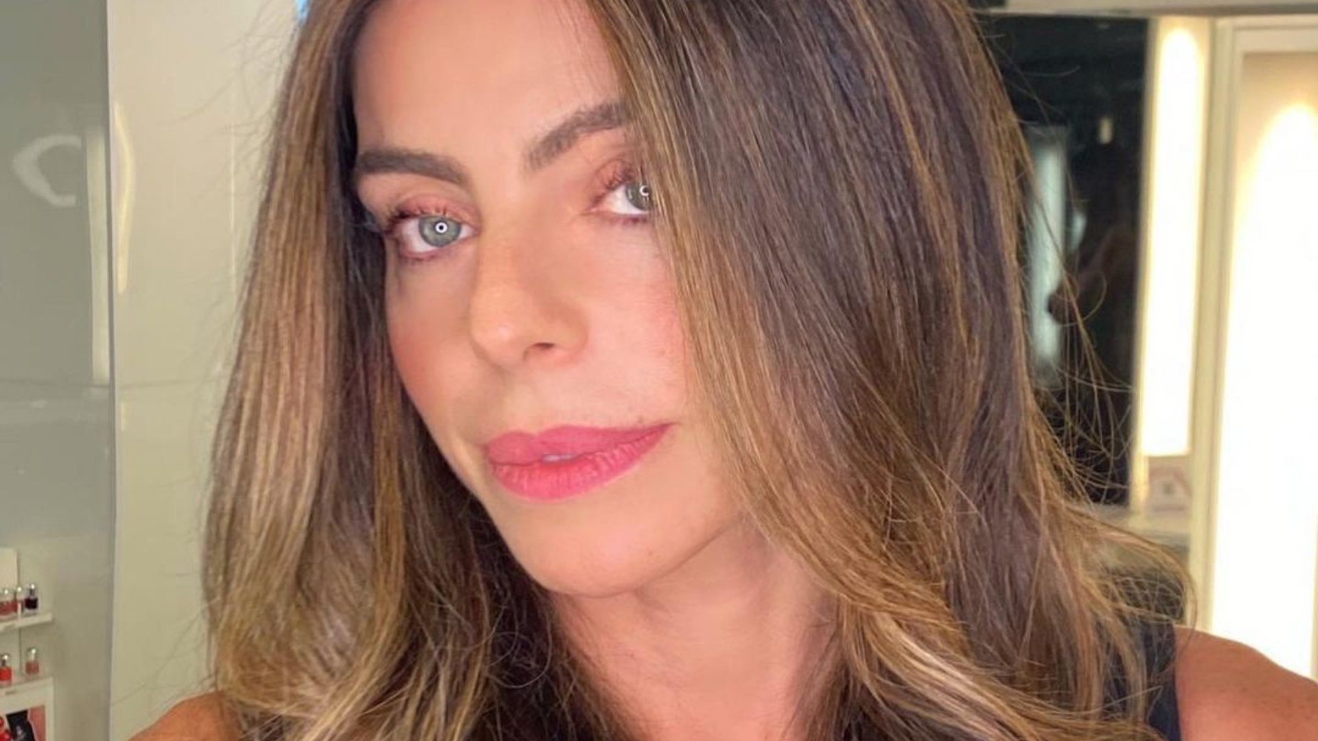 Aos 43 anos, Daniella Cicarelli renova o visual e internautas aprovam: ”Mais maravilhosa ainda”