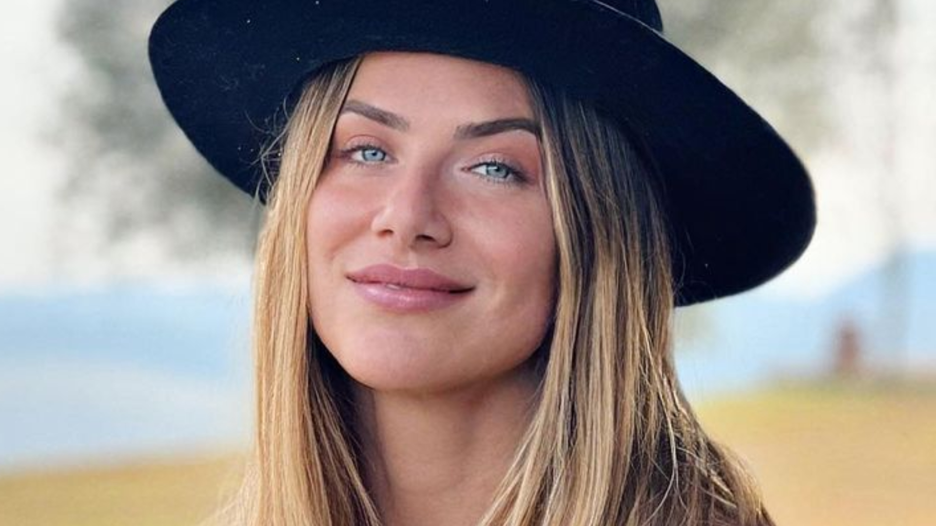 Giovanna Ewbank exibe produção impecável com top brilhante e impressiona: ”Deusa”