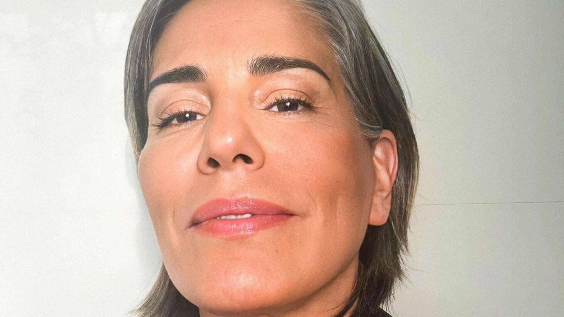 Glória Pires posta foto com a filha Cleo e beleza impressiona: ”Não sei quem é mais linda”