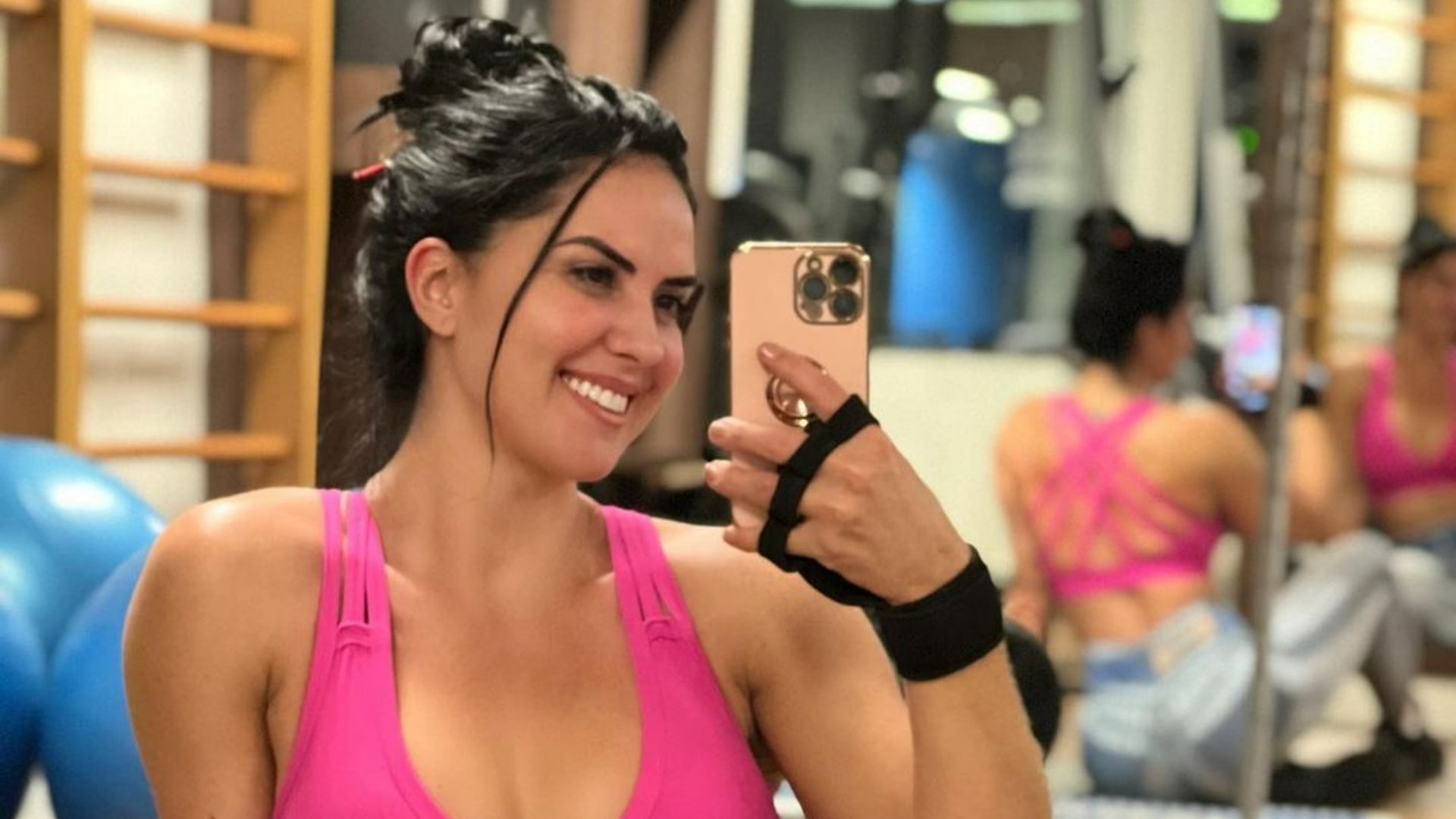 Graciele Lacerda lança desafio com seus seguidores de uma semana sem açúcar