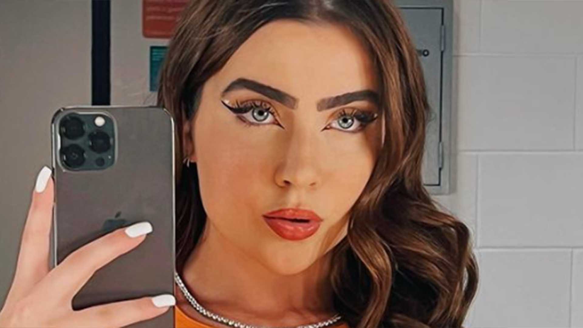 Jade Picon mostra sua mansão e o tamanho da porta rouba a cena