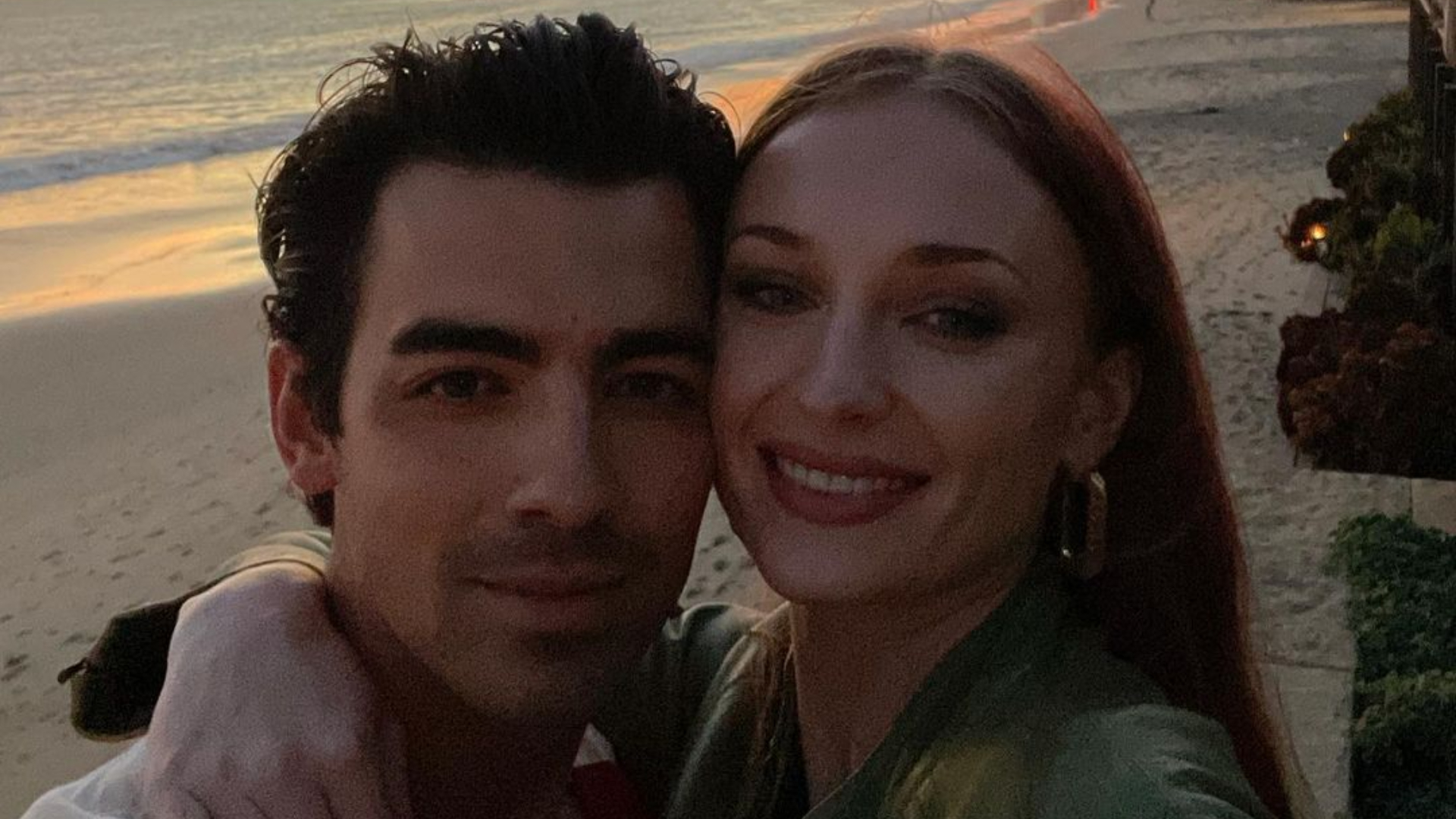 Após nascimento da segunda filha, Joe Jonas publica homenagem para Sophie Turner
