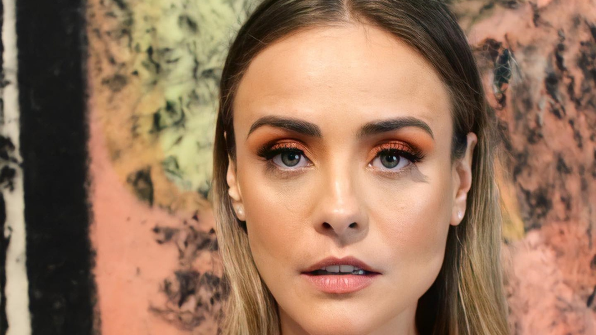 Juliana Silveira revela ter sofrido abuso sexual: “Merecemos justiça”