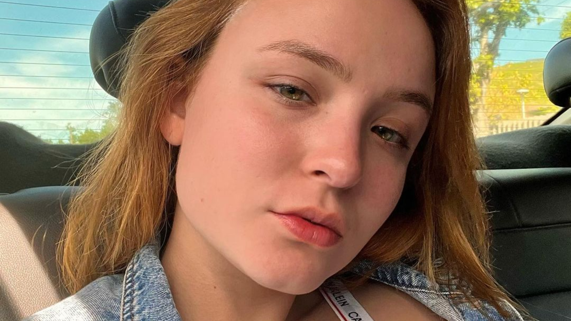 No Dia do Amigo, Larissa Manoela mostra momentos especiais ao lado das pessoas que ama