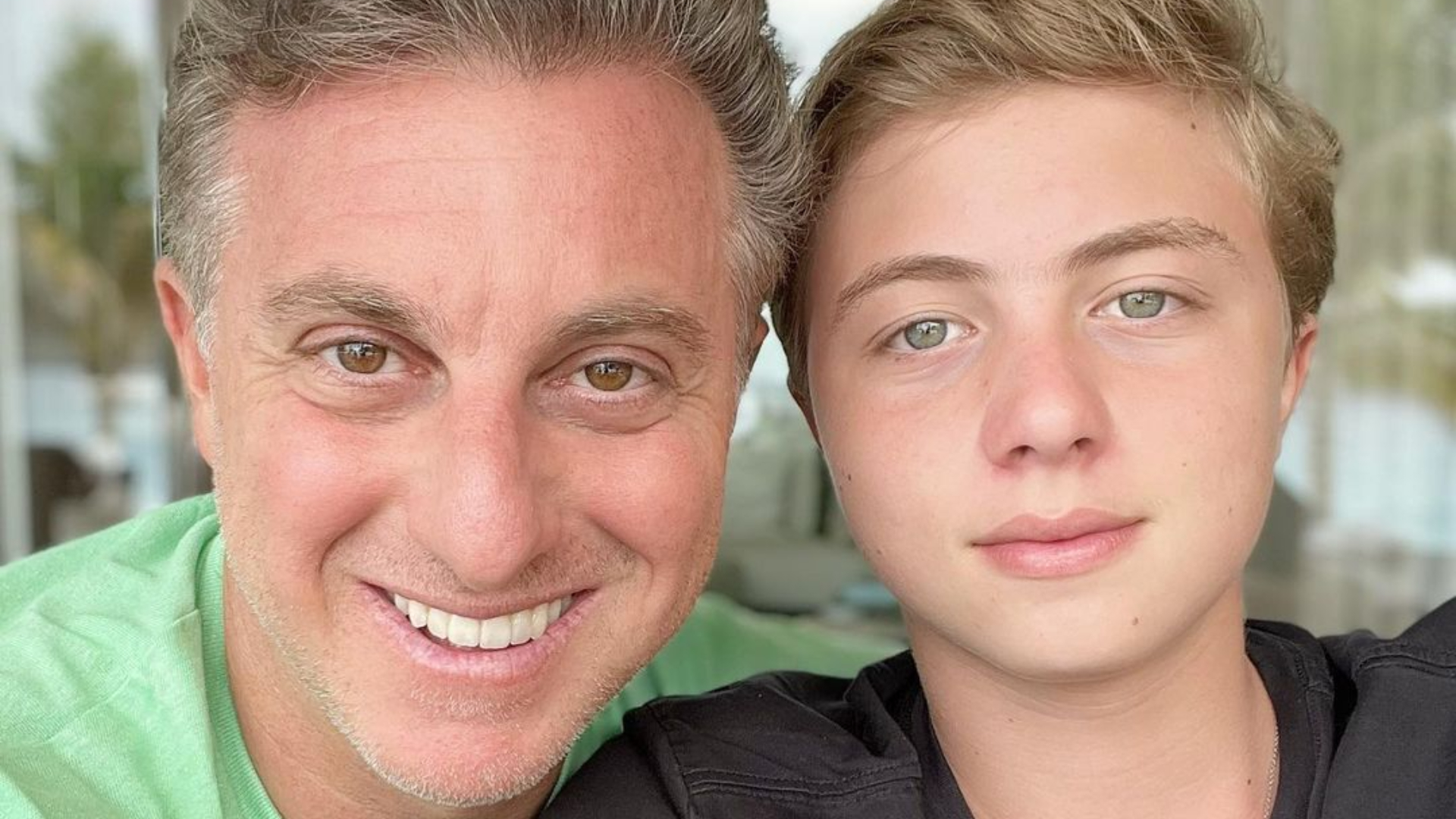 Luciano Huck e Benício escalam montanha na Noruega: ”Recarregando”