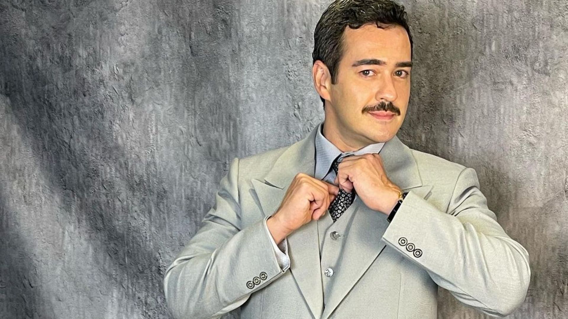 Marcos Veras se despede de ‘Além da Ilusão’ com postagem nas redes sociais ao lado do elenco