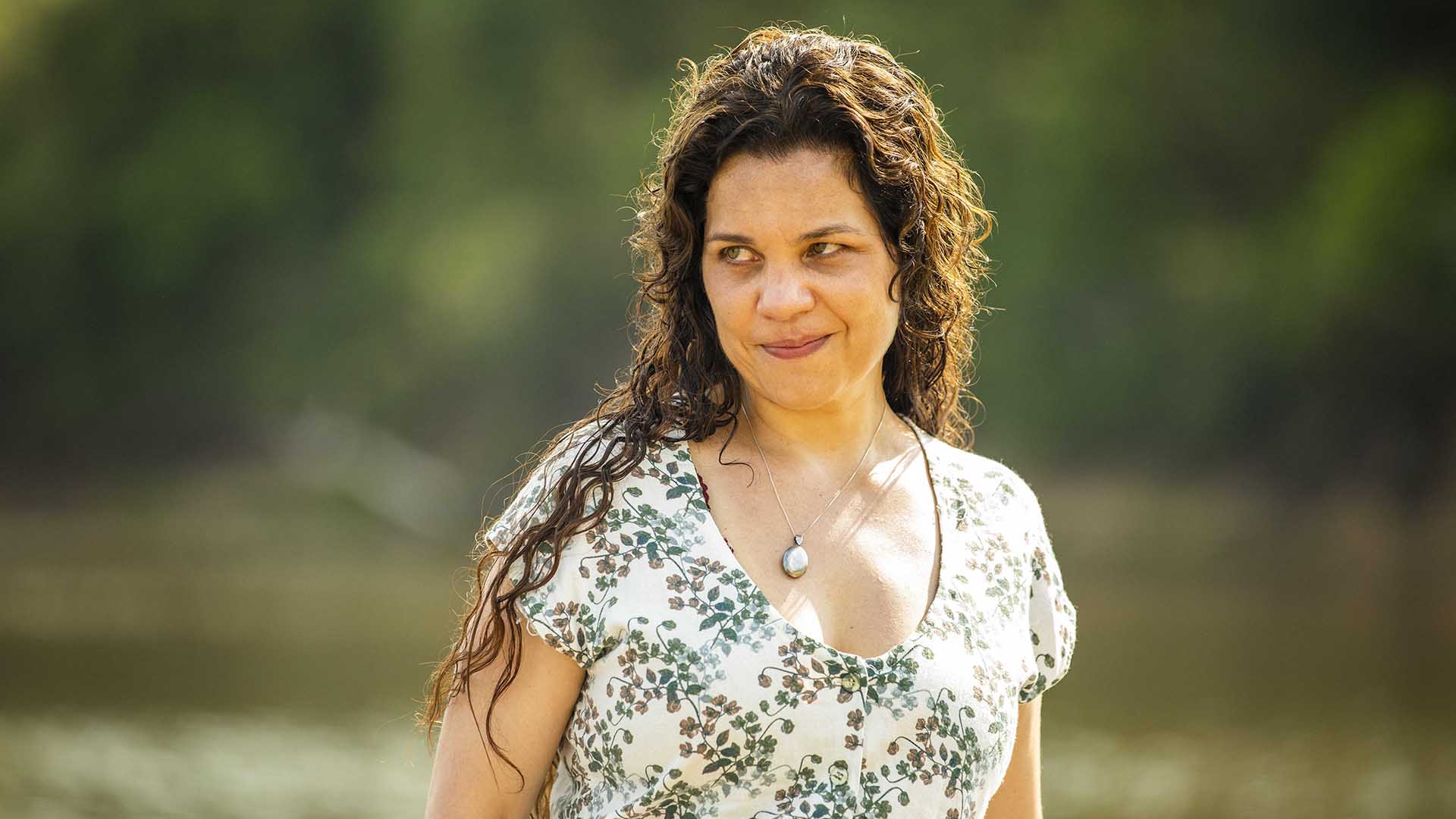 Pantanal: Maria Bruaca tem noite quente com Alcides: ‘Tira a roupa’