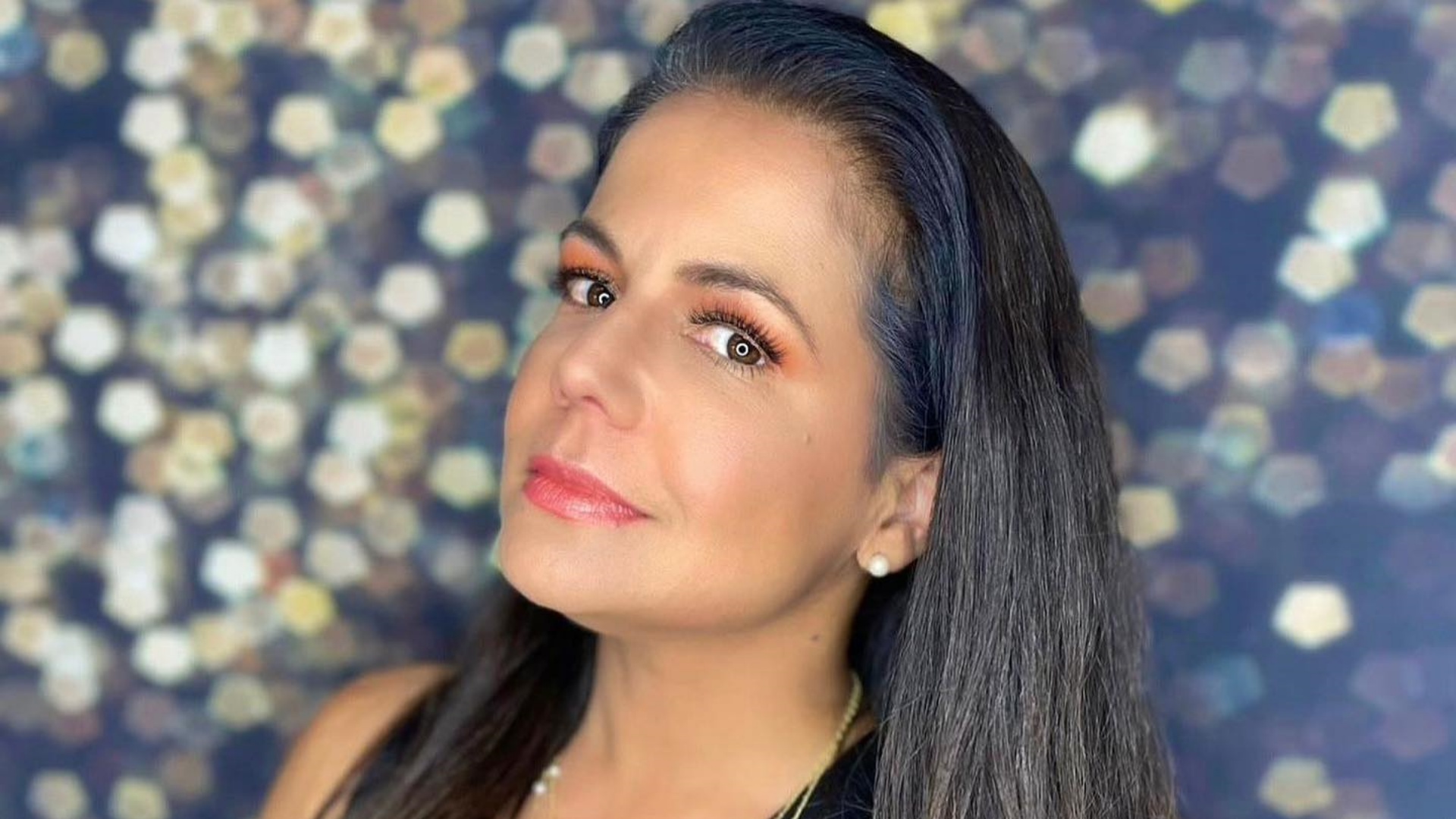 Nívea Stelmann relembra sofrimento com síndrome do pânico: “Uma coisa pavorosa”