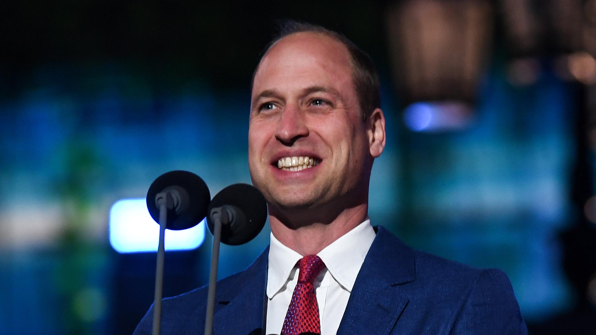 Príncipe William emociona com carta sobre a princesa Diana