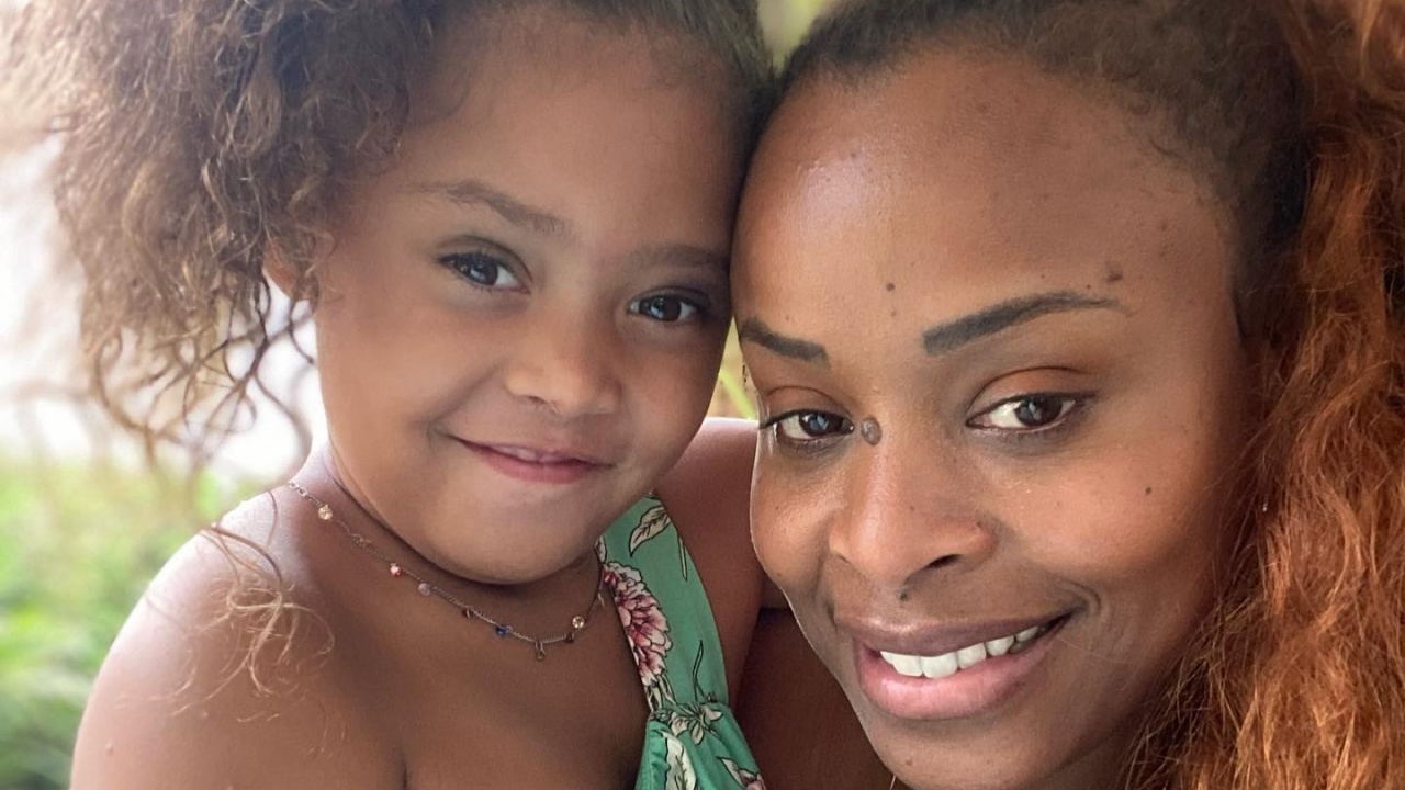 Filha de Roberta Rodrigues rouba a cena ao surgir dançando na web: “Maravilhosa”
