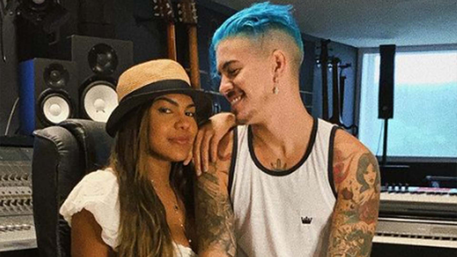 Tays Reis e Biel mostram o rosto da filha pela primeira vez