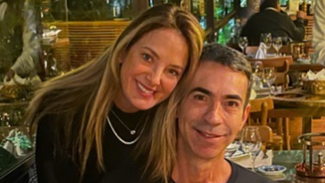Ticiane Pinheiro dá beijão em Cesar Tralli durante pôr-do-sol no Ceará: ”Amor e cumplicidade”