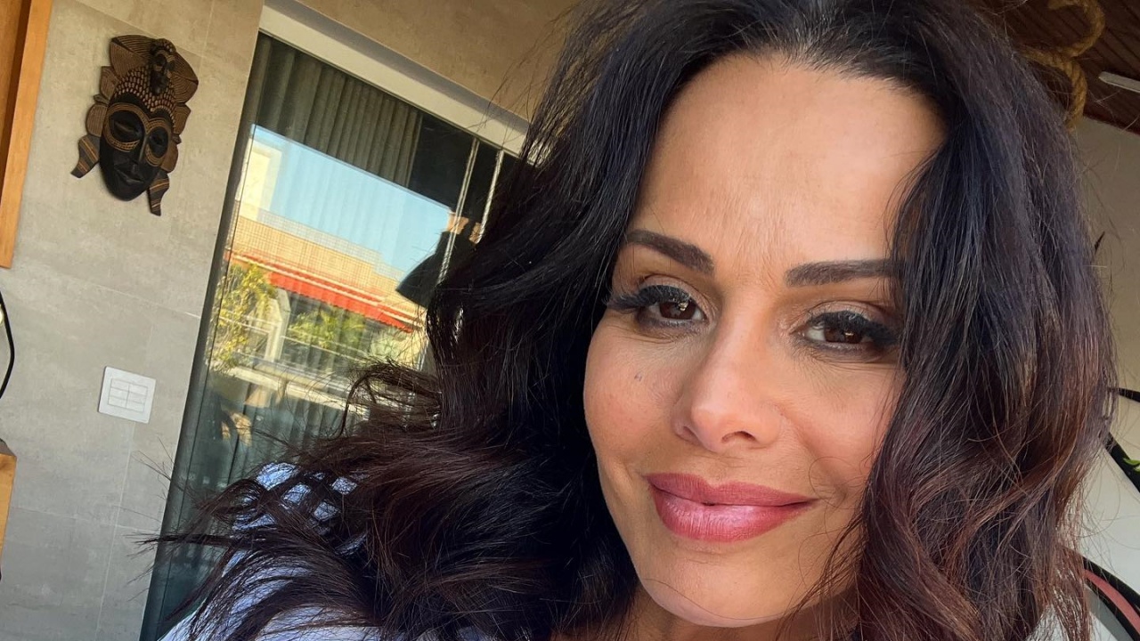 “Minha ideia é ter parto normal”, revela Viviane Araújo sobre o nascimento do primeiro filho