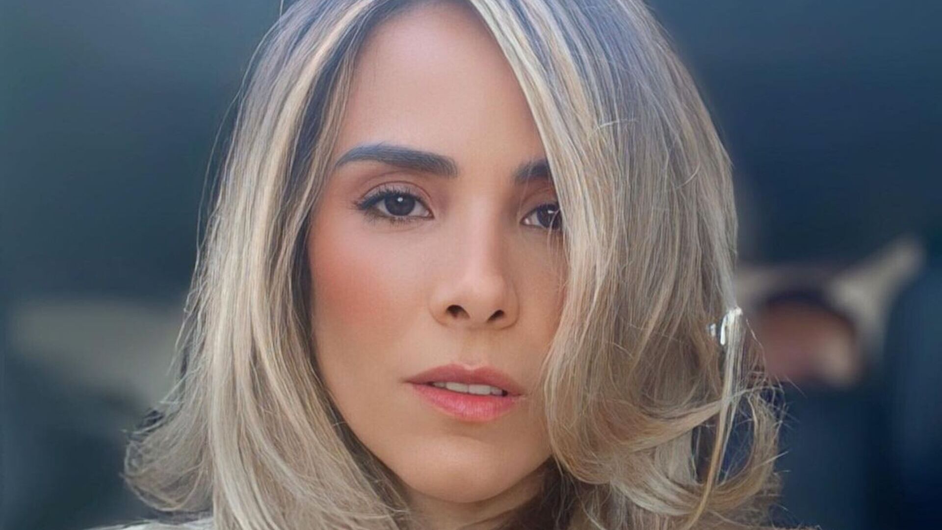 De top e shortinhos, Wanessa Camargo surge arrasadora esbanjando corpaço