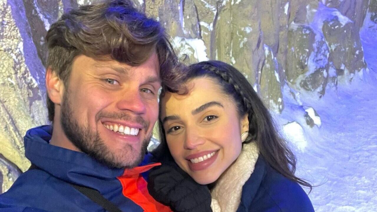 Breno Simões mostra quartinho de seu filho com Paula Amorim