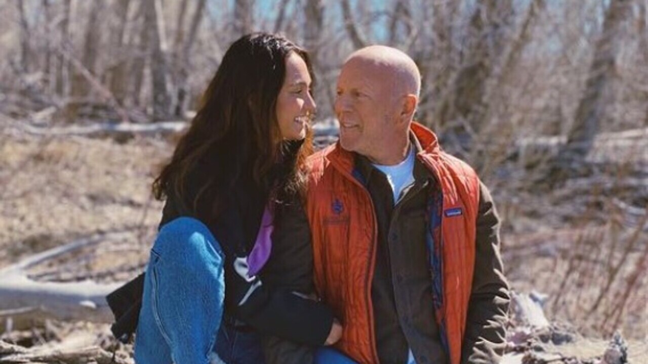 Esposa de Bruce Willis se declara para o marido e relembra momento especial na vida do ator