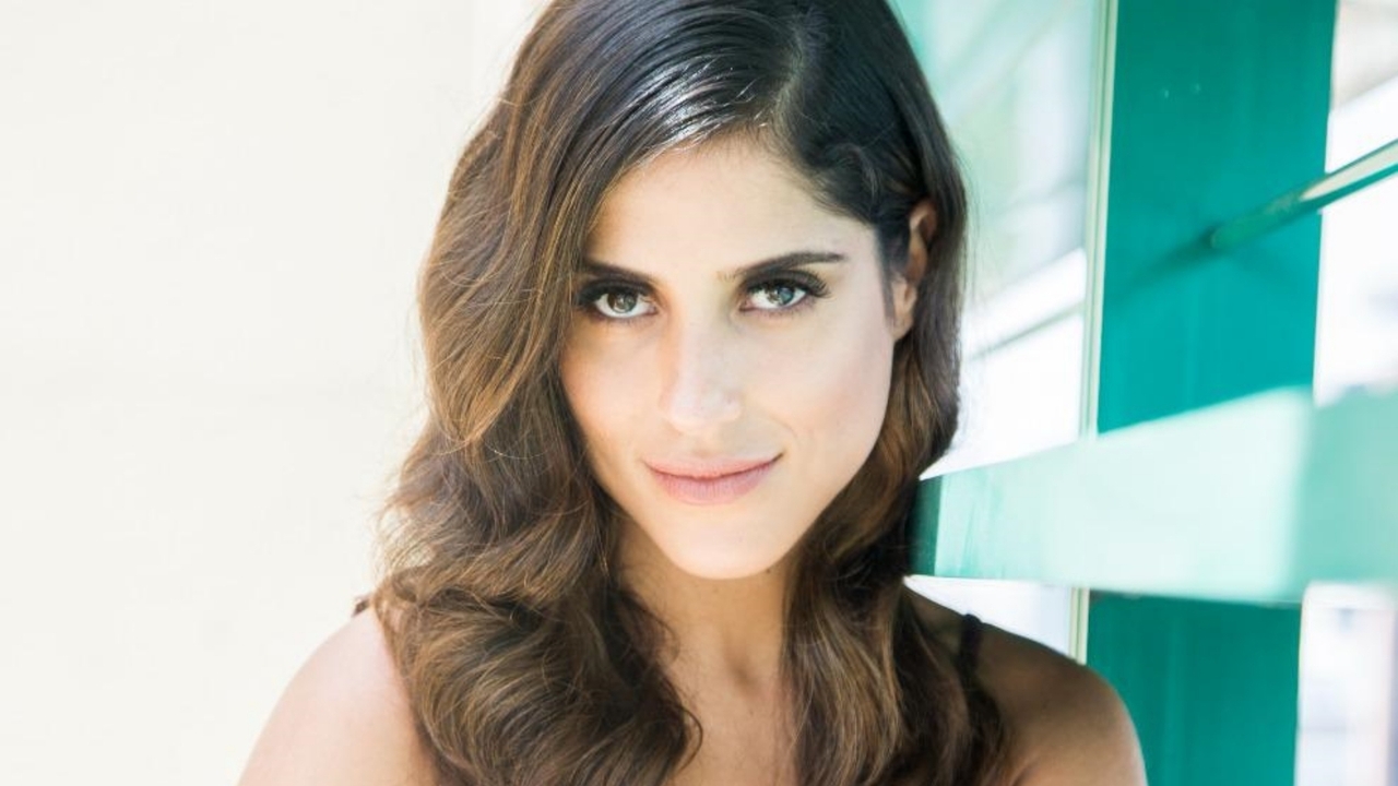 Camilla Camargo abre o jogo sobre maternidade e a mãe Zilu: ”Sinto falta o tempo todo”