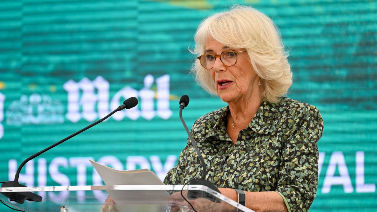 Camilla Parker, esposa de Príncipe Charles, revela como comemorará seu aniversário de 75 anos