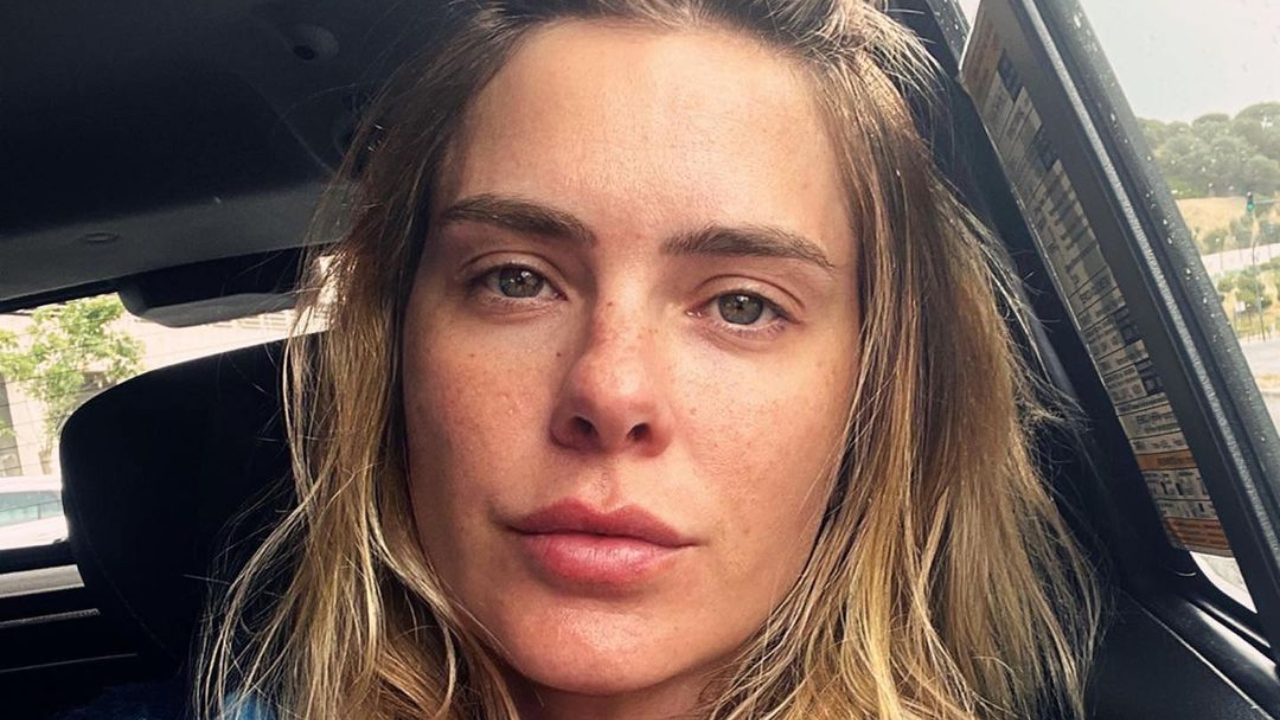 Carolina Dieckmann renova o visual e chama a atenção ao mostrar resultado na web