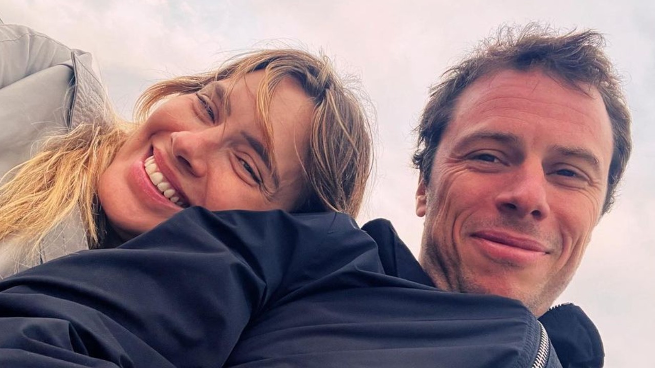 Carolina Dieckmann celebra 19 anos de união com Tiago Worcman: ”Só posso dizer que é amor”