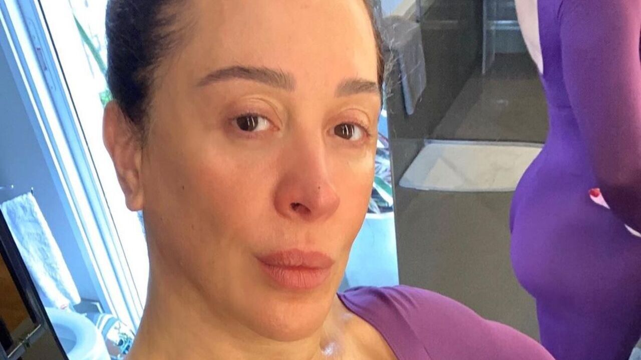 Claudia Raia apresenta novas integrantes de sua família: ”Adotamos”