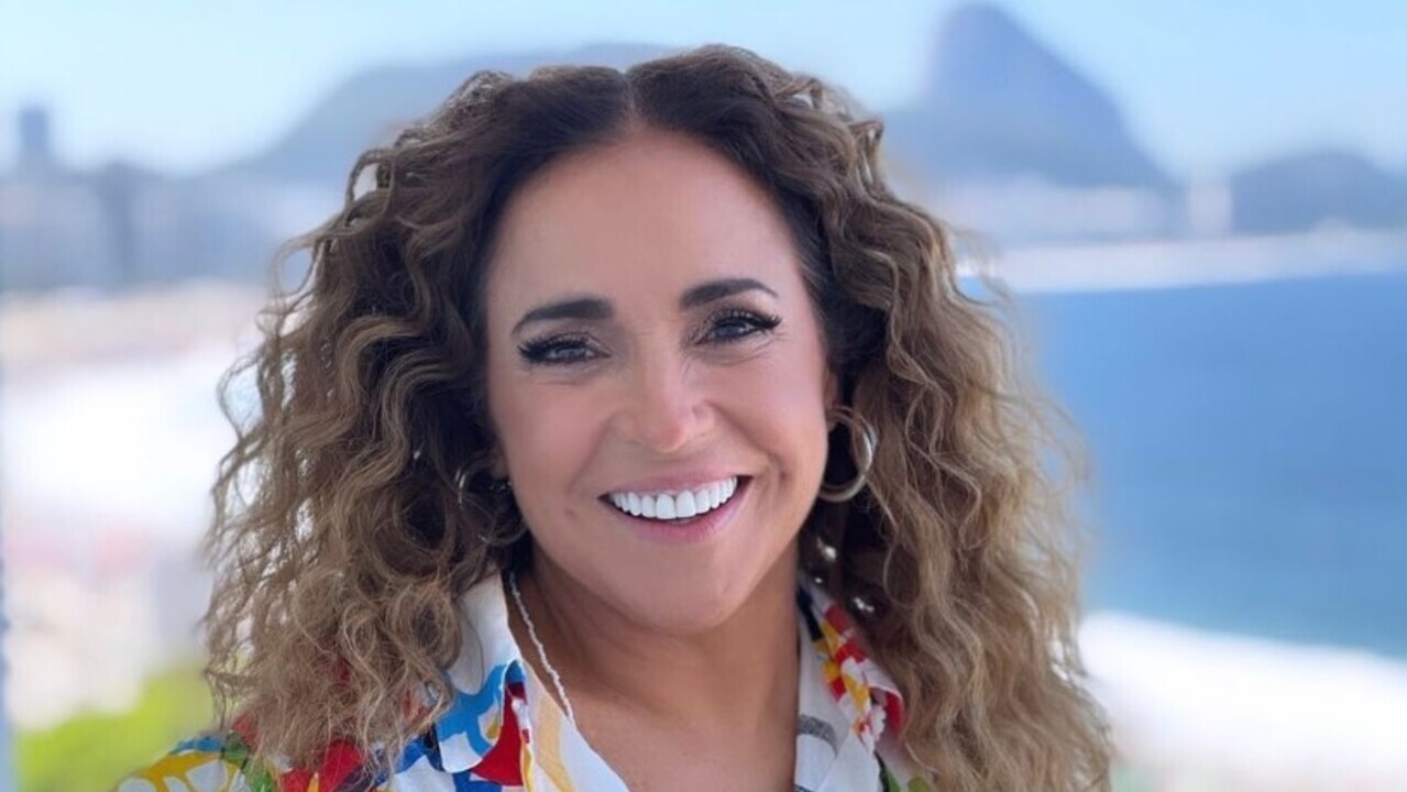 Daniela Mercury revela item muito inusitado que comprou em leilão de Zezé Di Camargo