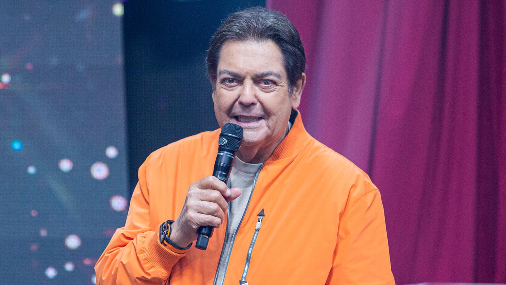 Real Madrid corta Faustão de foto e os fãs defendem o apresentador