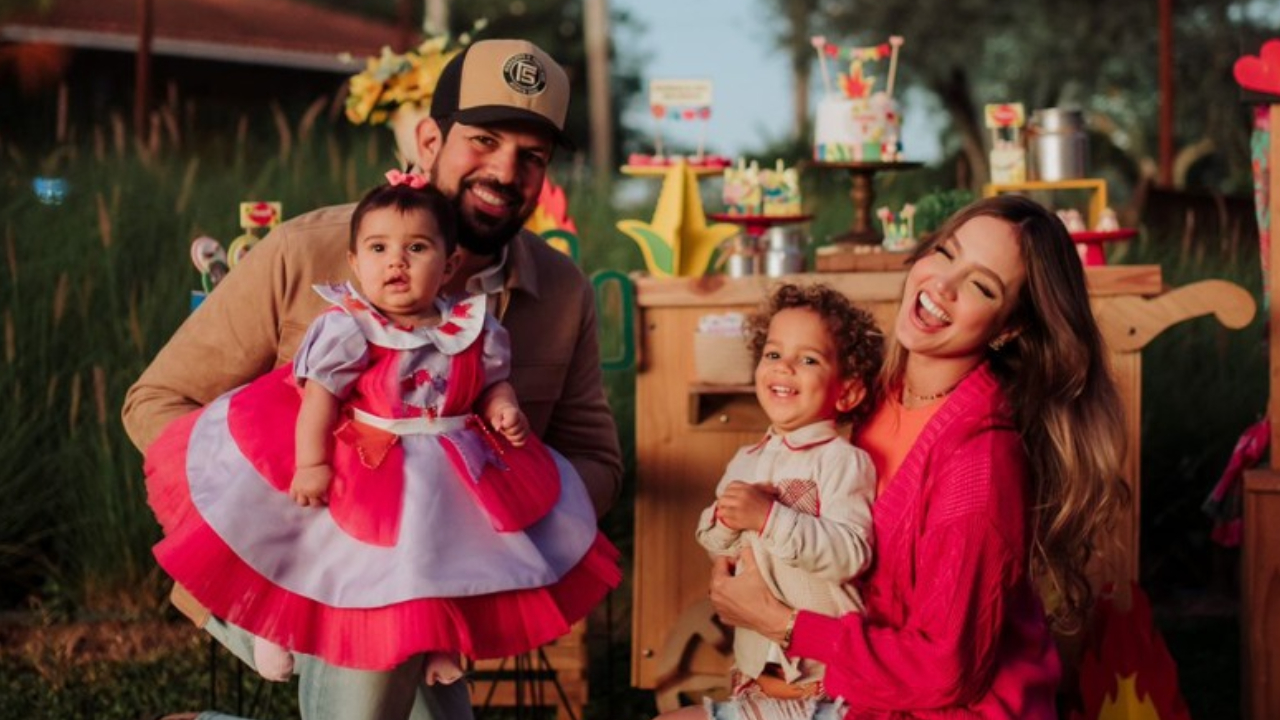 Com tema de festa junina, Biah Rodrigues e Sorocaba celebram os 7 meses da caçula