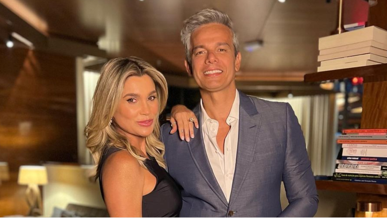 Flávia Alessandra aposta em look fendado para evento com Otaviano Costa