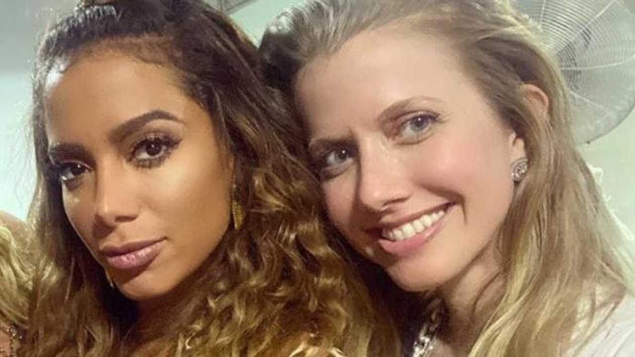 Anitta será a madrinha do filho de Gabriela Prioli: ”A gente te ama, dinda”