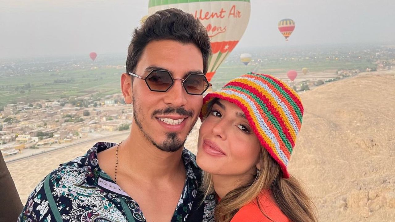 Giovanna Lancellotti compartilha cliques ao lado do namorado e se declara: “Mágico”