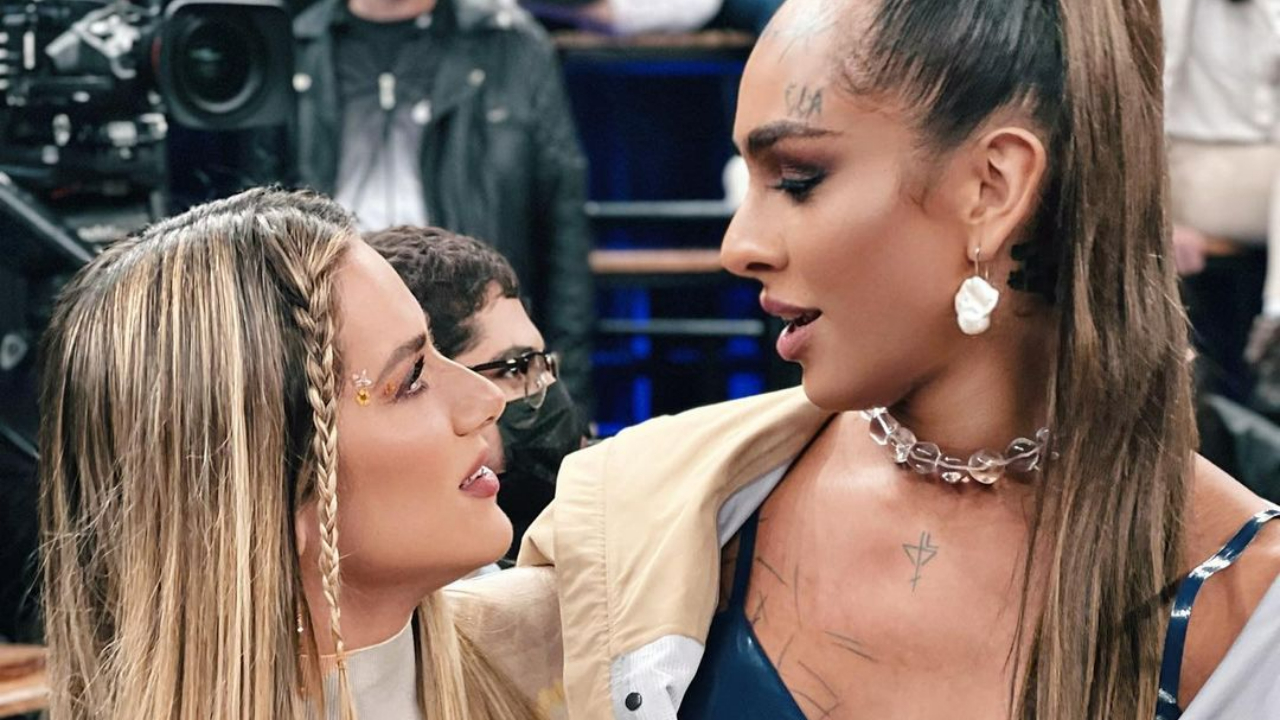 Giovanna Ewbank encontra Linn da Quebrada em gravação e se derrete: ”Minha paixão platônica”
