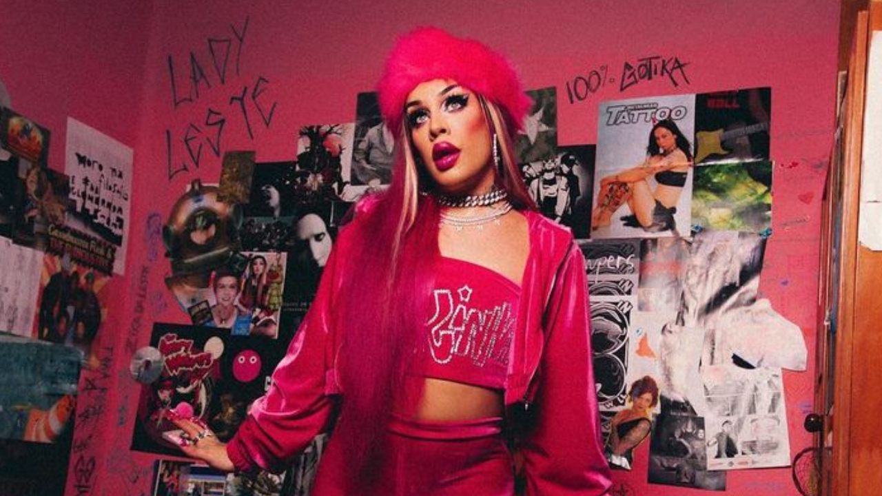 Gloria Groove celebra 1 ano do lançamento de ‘Bonekinha’: ”Obrigada por tudo”