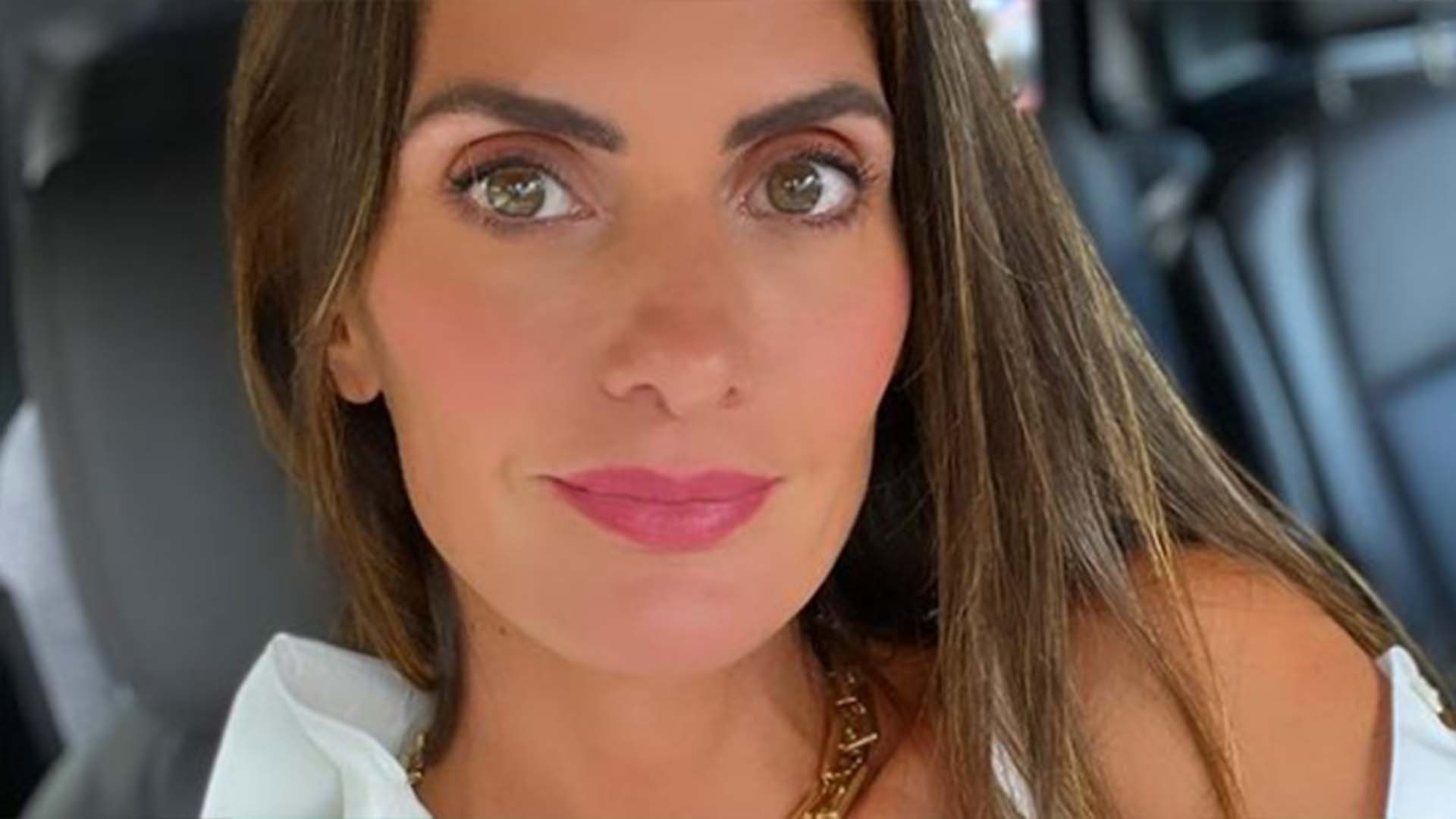 Isabella Fiorentino mostra foto inédita com o marido bonitão