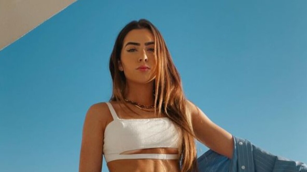 Jade Picon fala sobre atuar na novela Travessia: “Felicidade que não cabe no peito”
