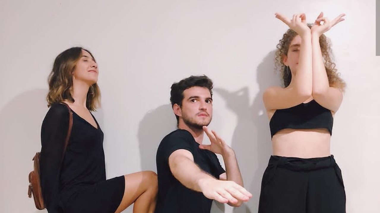 Jão revela cliques inéditos com Anavitória e web dispara: ”Cadê o feat?”