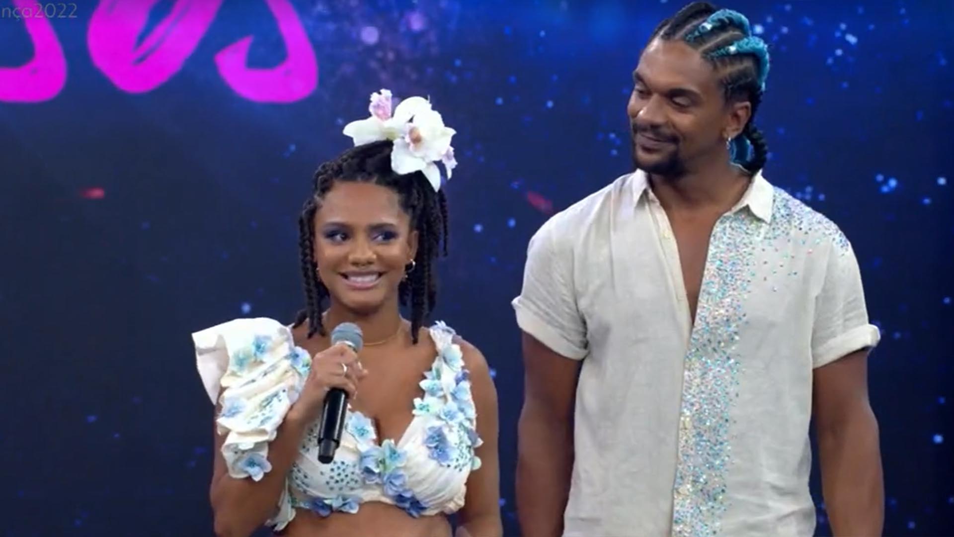 Grávida, Jéssica Ellen exibe a barriguinha no Domingão com Huck