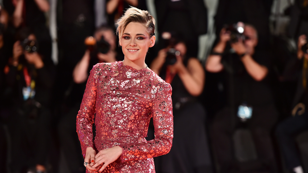 Kristen Stewart vende casa de praia em Malibu por cerca de 40 milhões de reais