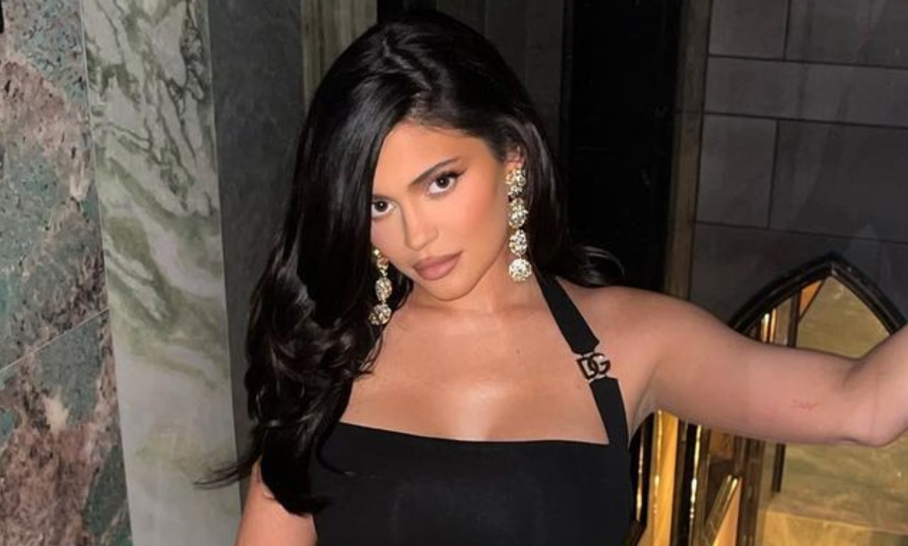 Kylie Jenner mostra a horta da sua mansão e impressiona a web